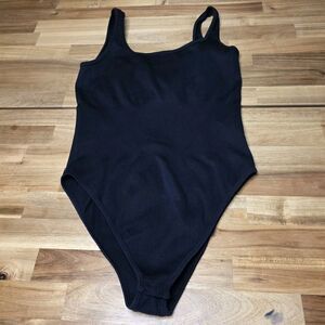 QQQ Women's Ribbed Bodysuit XL Black Sleeveless Scoop Neck Snap Closure Stretch